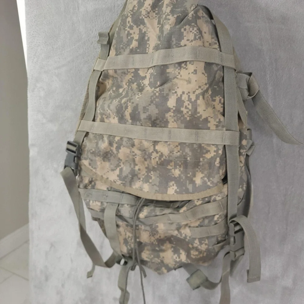 USGI Army MOLLE II Rucksack Backpack ACU UCP Digital Camo Large Tactical Gear